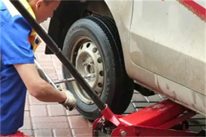 隆林附近拖车24小时服务热线电话